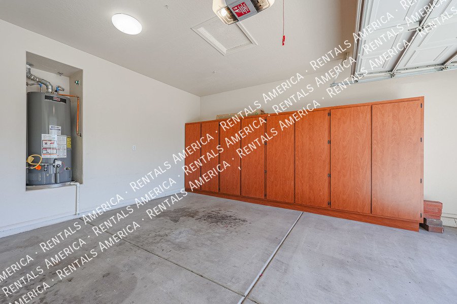 Coming Soon! Gorgeous Single Level Home in Scottsdale! Solar Powered! property image