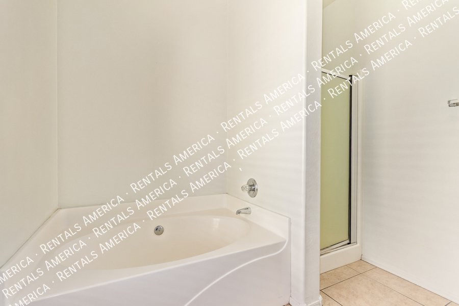 Move In Special- Single Level 3bed Plus Den, 2 Bath Home property image