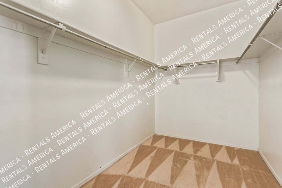 Move In Special- Single Level 3bed Plus Den, 2 Bath Home property image