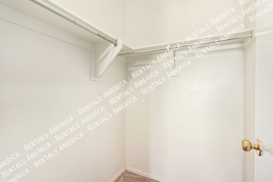 Move In Special- Single Level 3bed Plus Den, 2 Bath Home property image