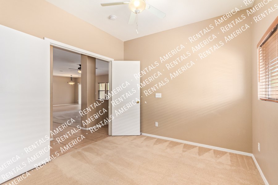 Move In Special- Single Level 3bed Plus Den, 2 Bath Home property image