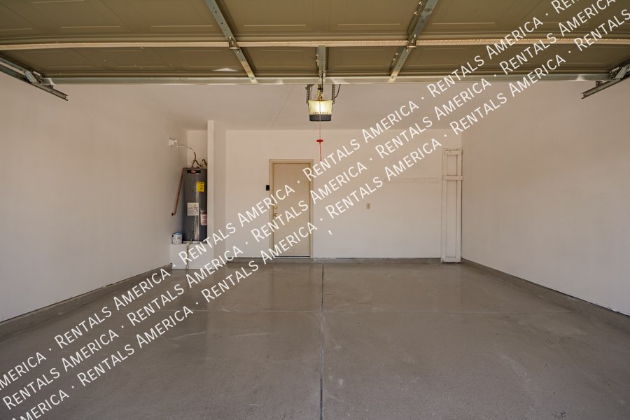 Move In Special- Single Level 3bed Plus Den, 2 Bath Home property image