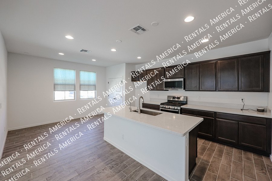 Rancho Mercado, 3 - Bedroom 2.5 Bath property image