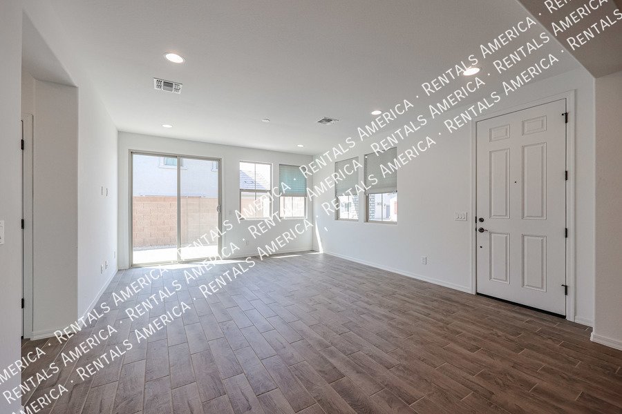 Rancho Mercado, 3 - Bedroom 2.5 Bath property image