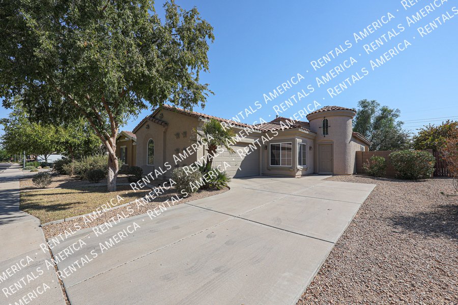 Beautiful 3 BR + Office in Surprise property image