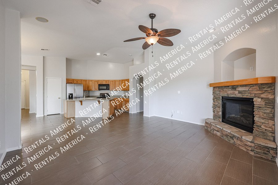 Beautiful 3 BR + Office in Surprise property image