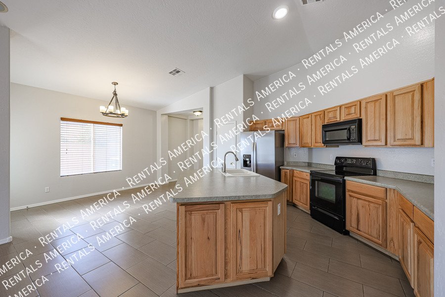 Beautiful 3 BR + Office in Surprise property image