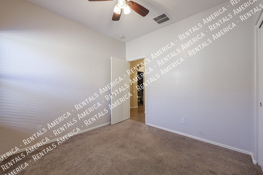 Beautiful 3 BR + Office in Surprise property image