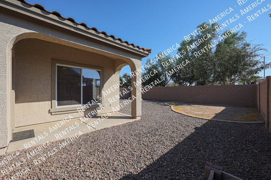 Beautiful 3 BR + Office in Surprise property image