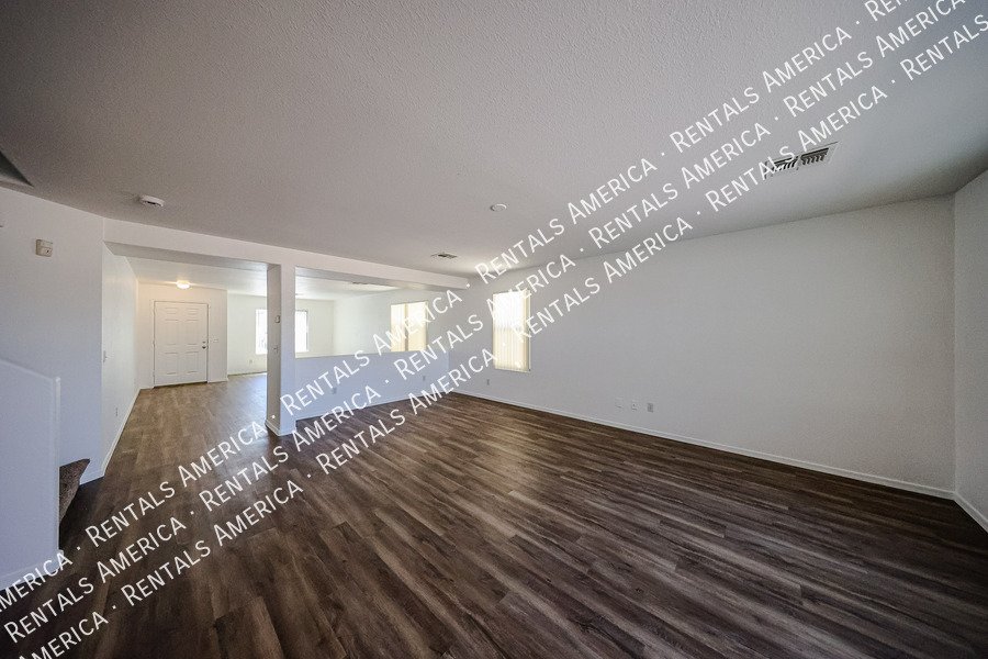 Move in Special - Home Next to Banner Estrella property image