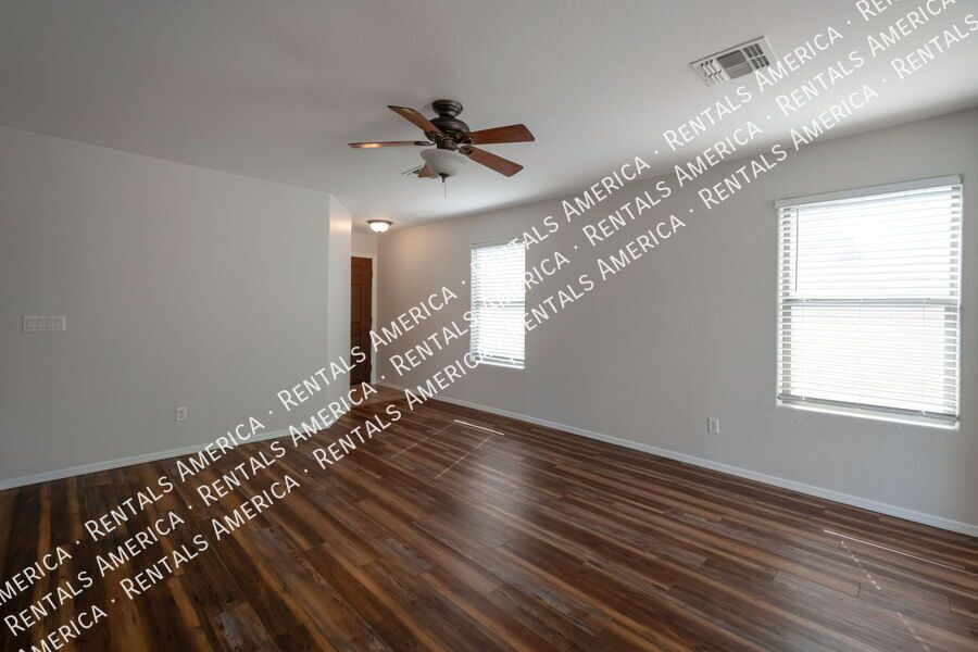 $400 off Move-In by Jan 30th Single level Beauty in Meadow Vista property image