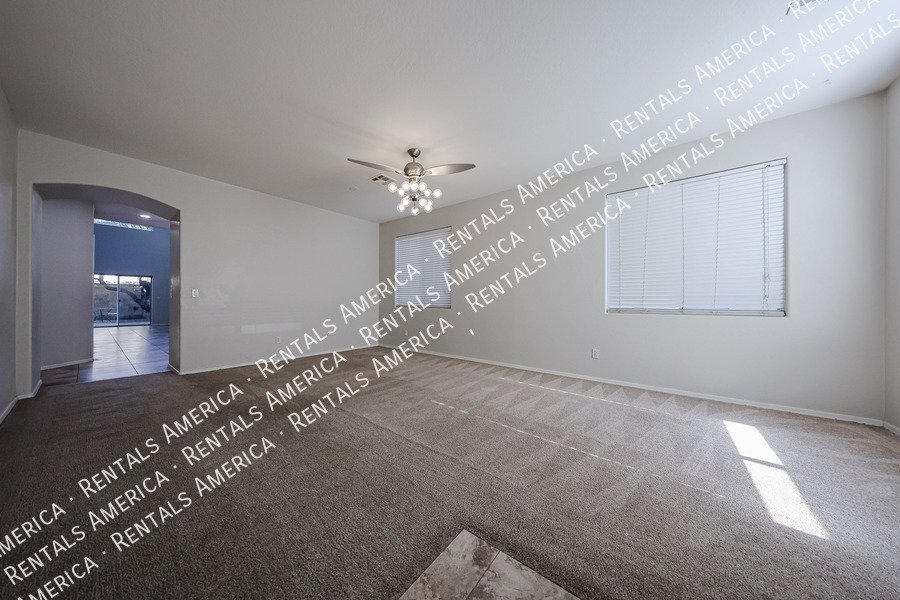 Move in Special! 4Bed 2.5Bath Community Amenities property image