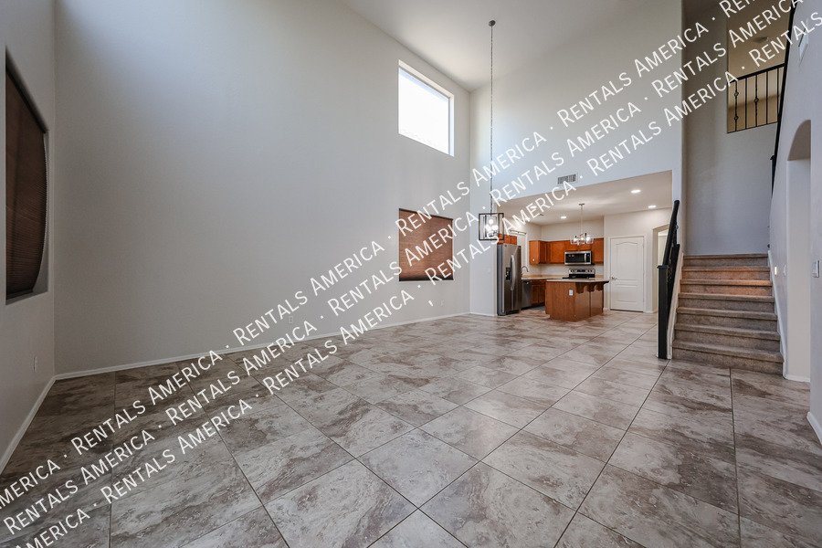 Move in Special! 4Bed 2.5Bath Community Amenities property image