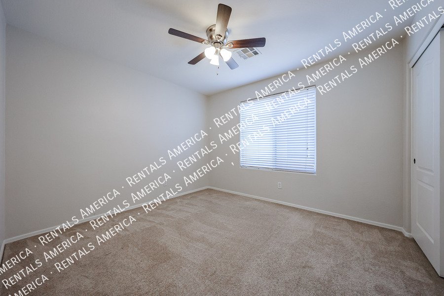 Move in Special! 4Bed 2.5Bath Community Amenities property image