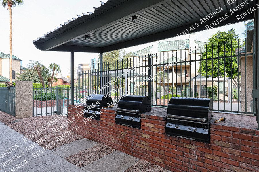 Renaissance Park Community 2-Bedroom, 2 Bath Condo property image