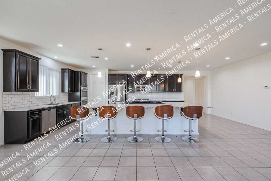 3-Bed Home with Solar Savings and Backyard Oasis in Goodyear property image