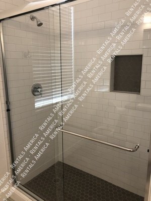 Gorgeous 3bedroom +Den home w/ Pool! property image