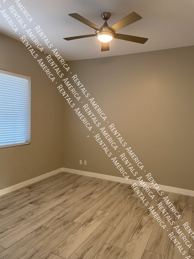 Gorgeous 3bedroom +Den home w/ Pool! property image