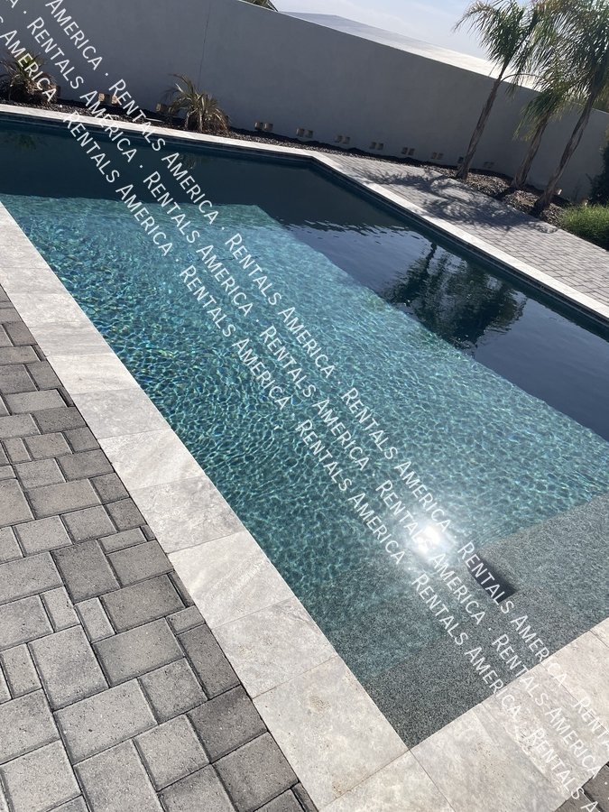 Gorgeous 3bedroom +Den home w/ Pool! property image