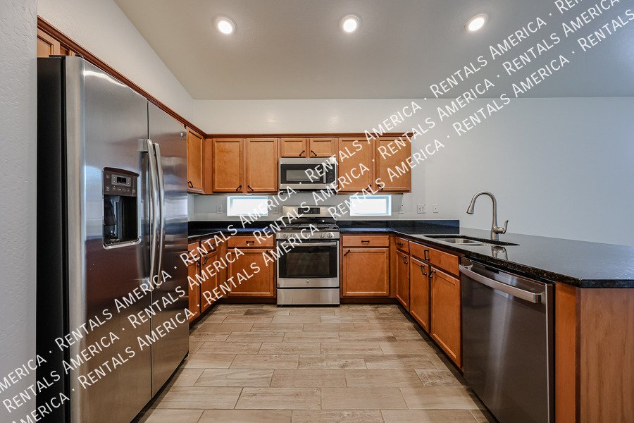 MI SPECIAL! Stunning 3 Bedroom Home property image