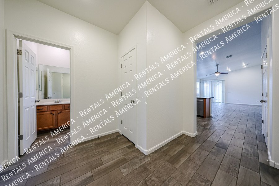 MI SPECIAL! Stunning 3 Bedroom Home property image