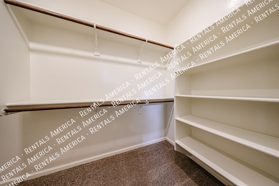 MI SPECIAL! Stunning 3 Bedroom Home property image