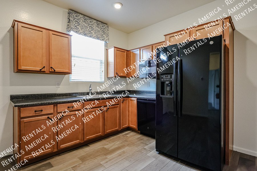 MI SPECIAL! Stunning 3 Bedroom Home property image