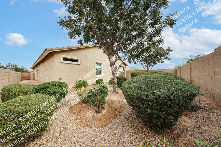 MI SPECIAL! Stunning 3 Bedroom Home property image