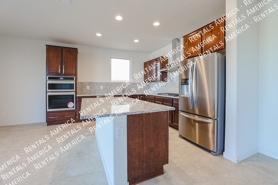 Move in Ready! & Special Offer! property image