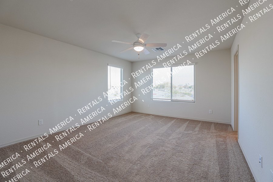 Move in Ready! & Special Offer! property image