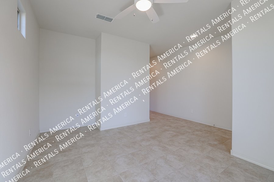 Move in Ready! & Special Offer! property image