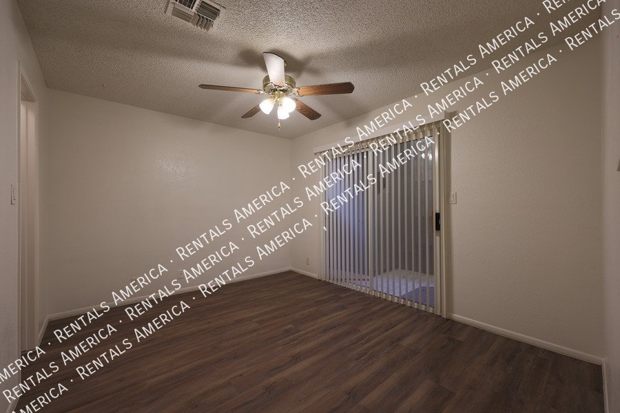 MOVE IN SPECIAL- 1 month free! property image