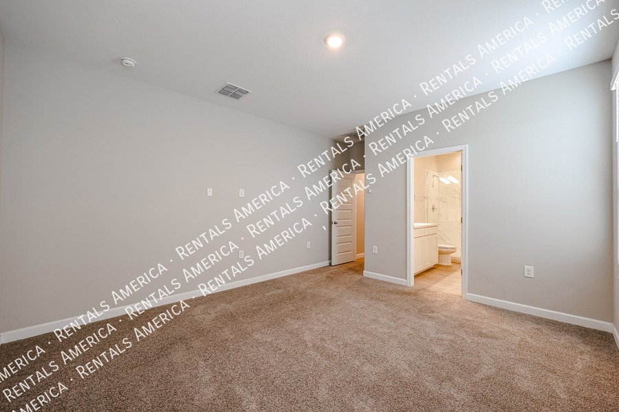 Available! 3 bed/2 bath in Lucero at Estrella Mountains property image