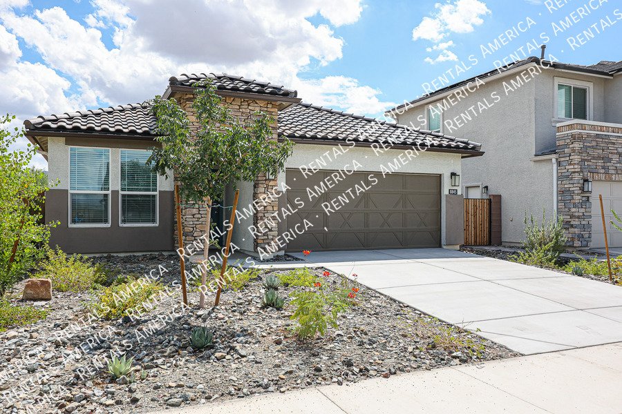 Available! 3 bed/2 bath in Lucero at Estrella Mountains property image