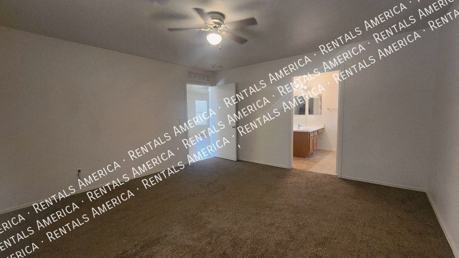 MOVE IN SPECIAL property image