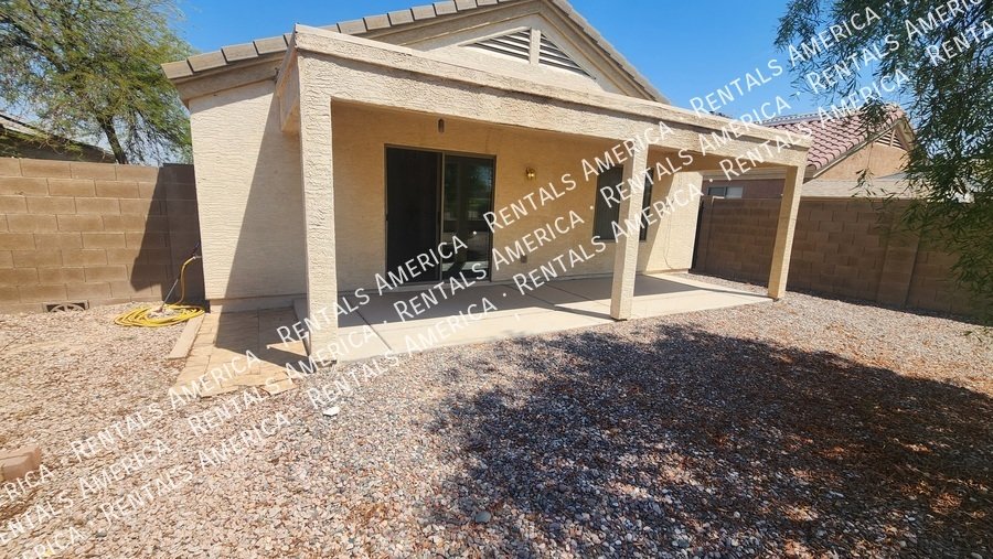 MOVE IN SPECIAL property image