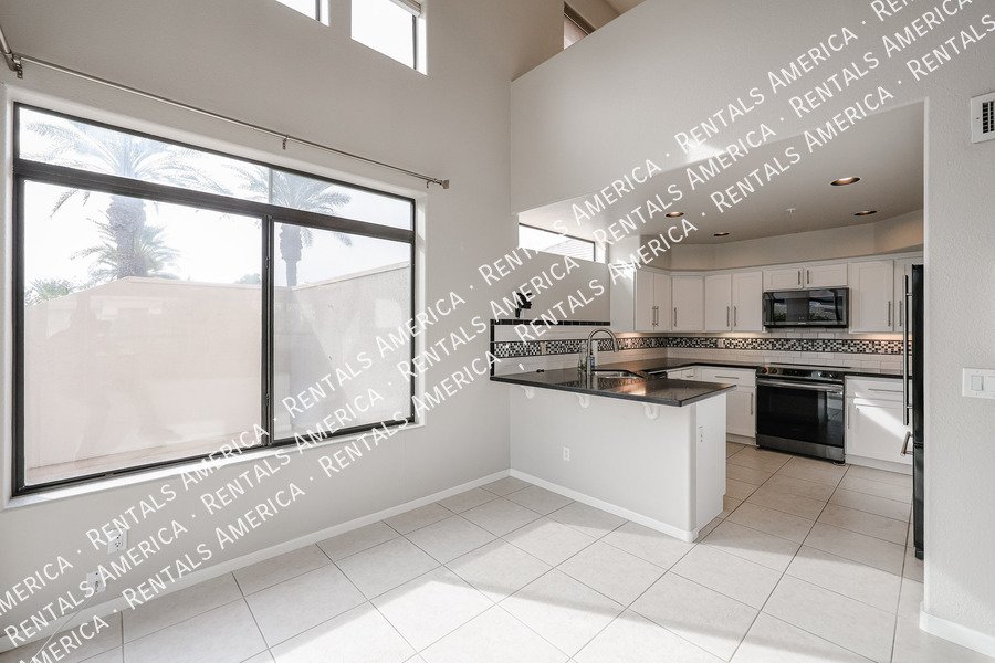 Stunning Scottsdale Condo property image