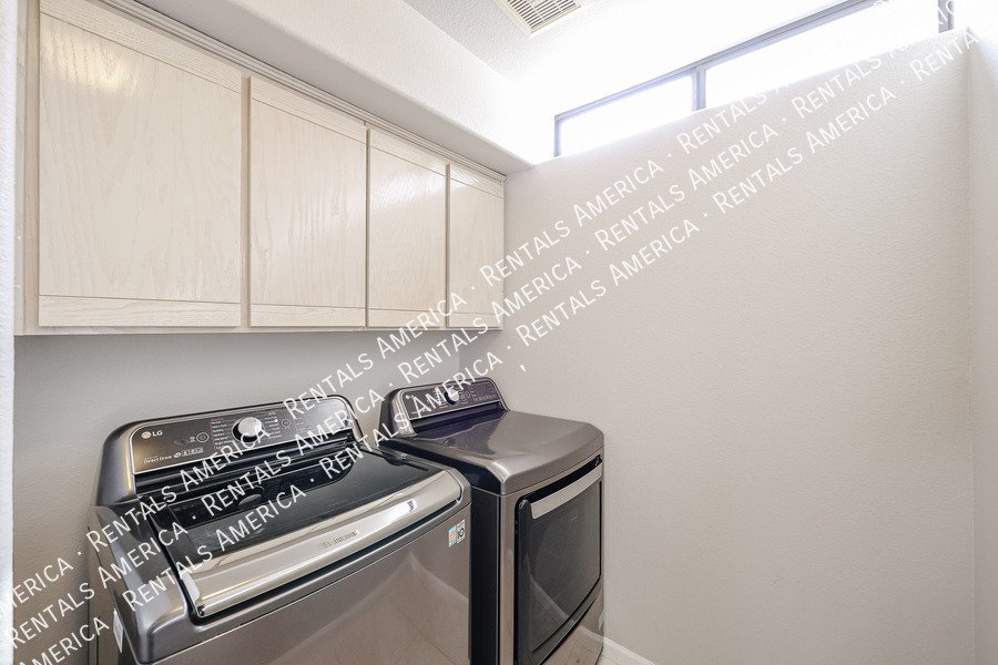 Stunning Scottsdale Condo property image