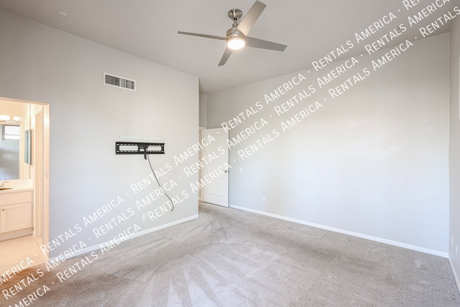 Stunning Scottsdale Condo property image