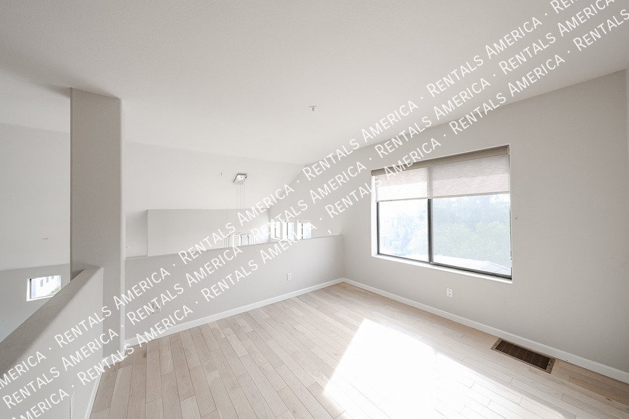 Stunning Scottsdale Condo property image