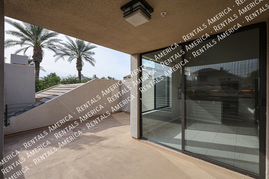 Stunning Scottsdale Condo property image