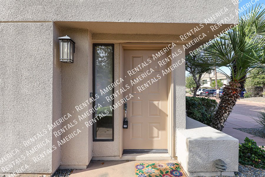 Stunning Scottsdale Condo property image