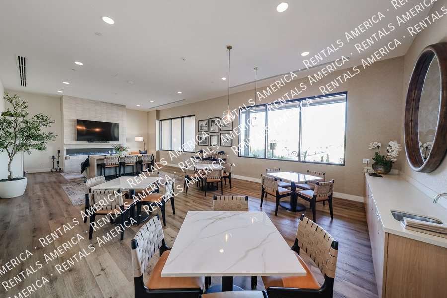 Stunning Scottsdale Condo property image