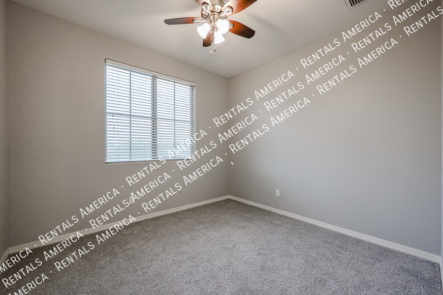 Available! Chandler 3 bed + Loft, 2.5 bath property image