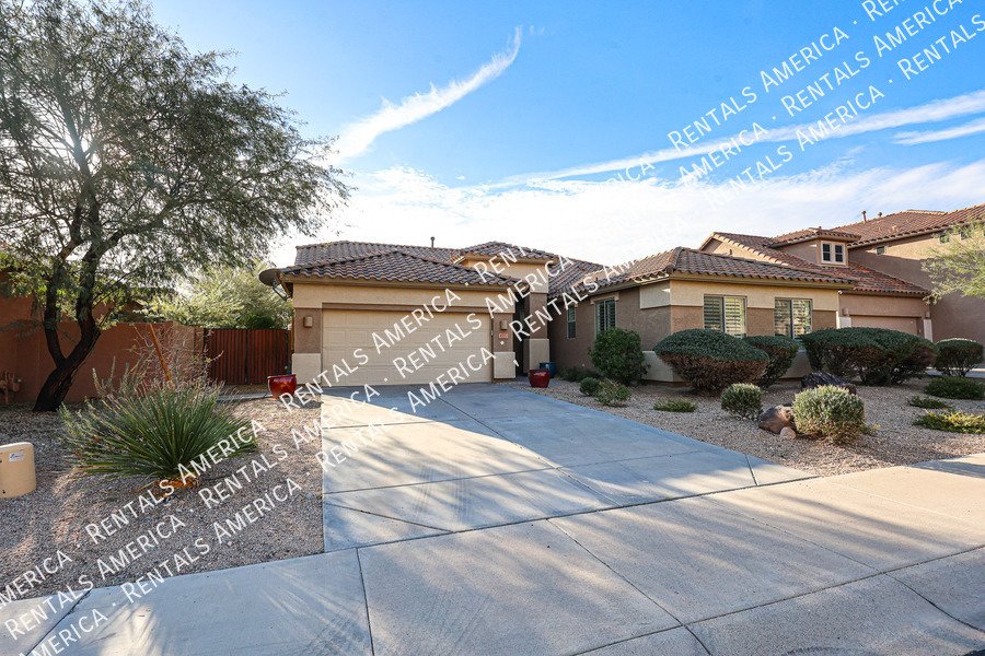 8351 W Rosewood Ln property image