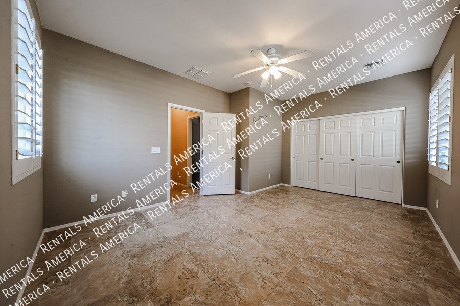 8351 W Rosewood Ln property image