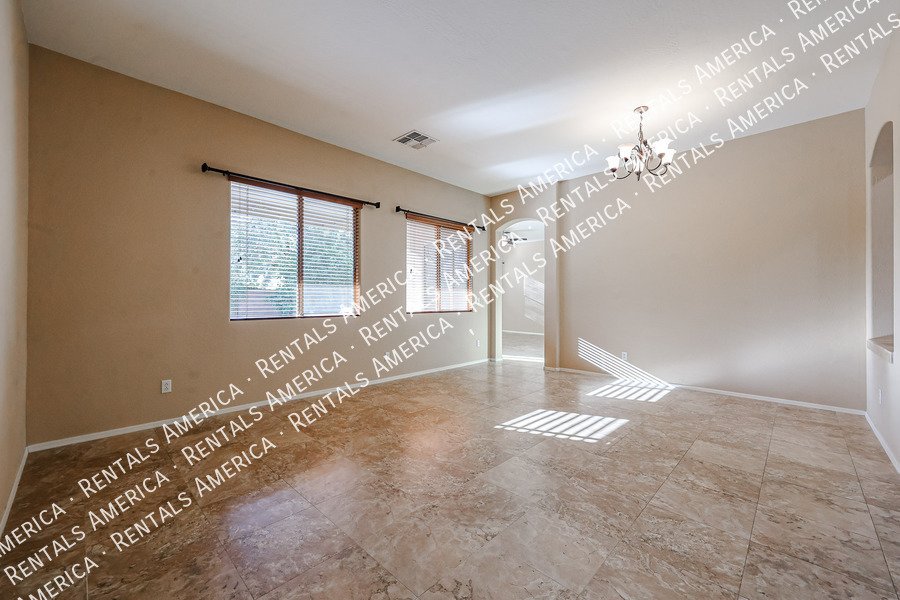 8351 W Rosewood Ln property image