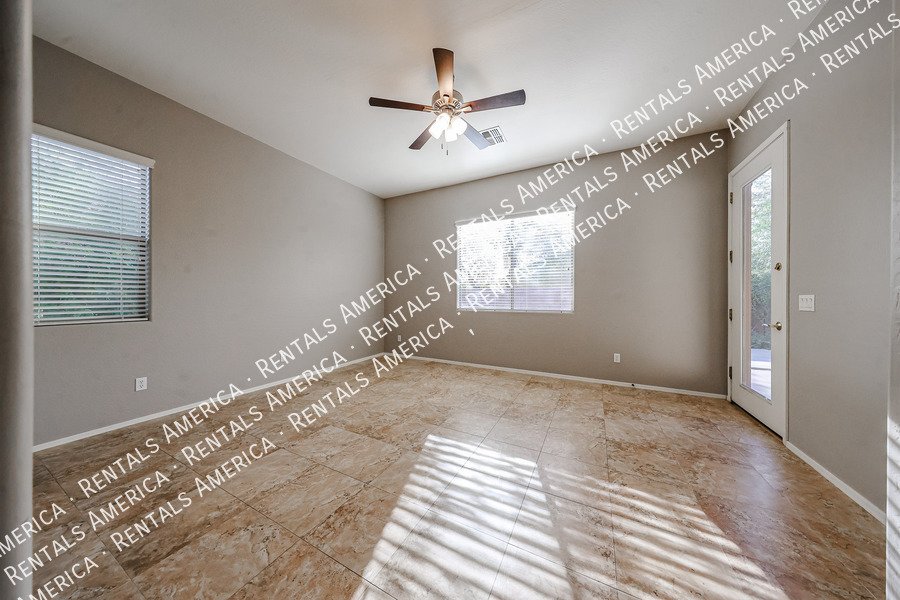 8351 W Rosewood Ln property image