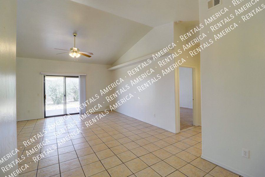3 Bed 2 Bath in Coolidge property image