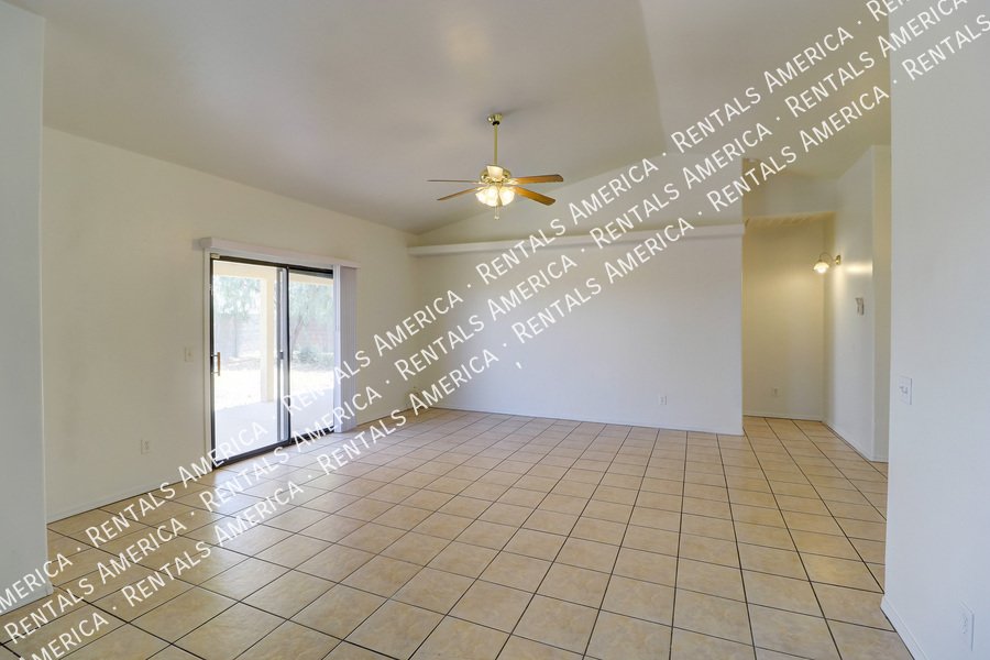 3 Bed 2 Bath in Coolidge property image